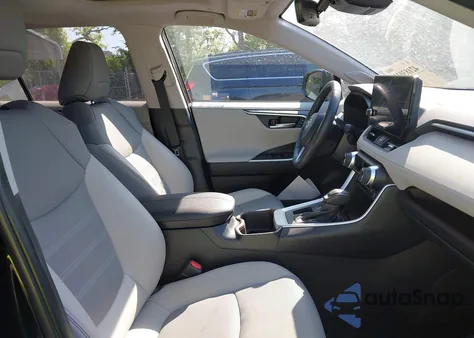 2024 Toyota Rav4 Limited z USA, uszkodzony, nr VIN 2T3Y1RFV8RC263984